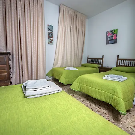 ホスタル サンタ バーバラ トレド