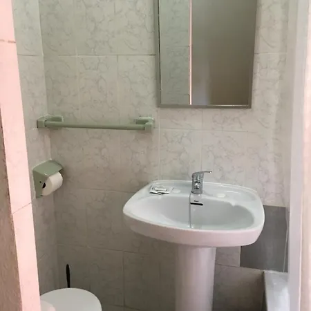 ホスタル サンタ バーバラ トレド